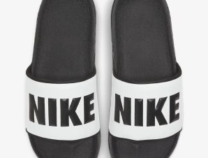Nike Offcourt Γυναικεία Slides (9000094009_27260)